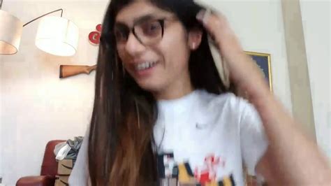 mia khalifa new sexy video|Mia Khalifa Latest Porn Videos 